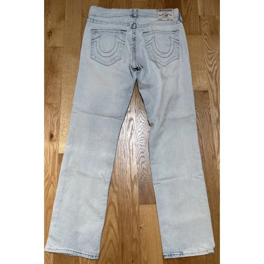 True Religion Ricky Jeans Men's 34XL33 Light Blue Relaxed Straight Leg